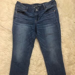 American Eagle size 16 long